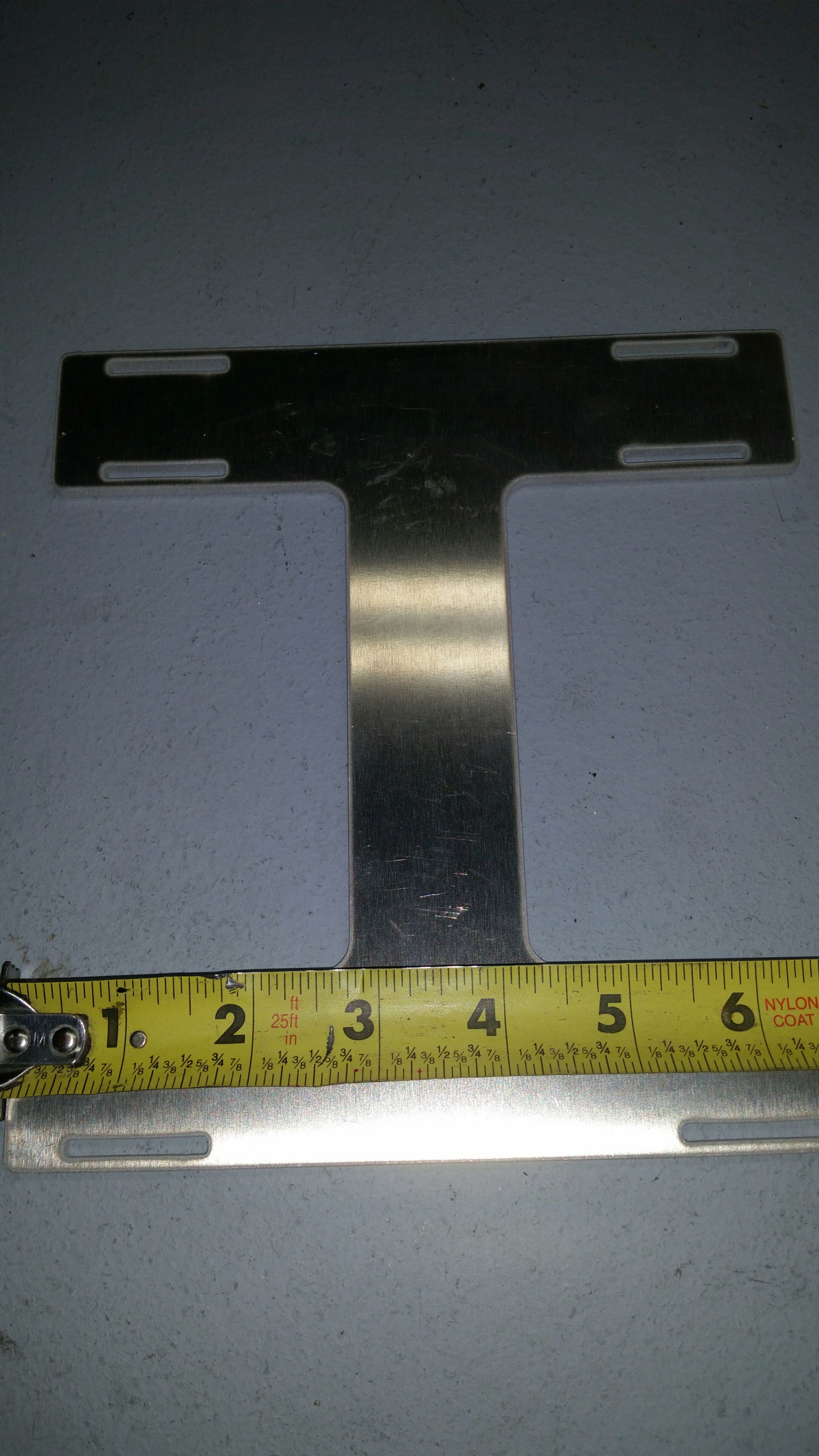 Universal centered 1/10 aluminum H plate
